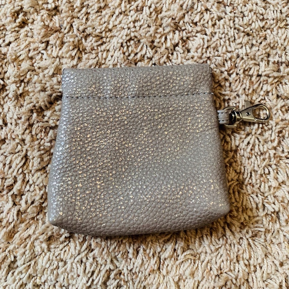 Thirty-one coin purse gray metallic